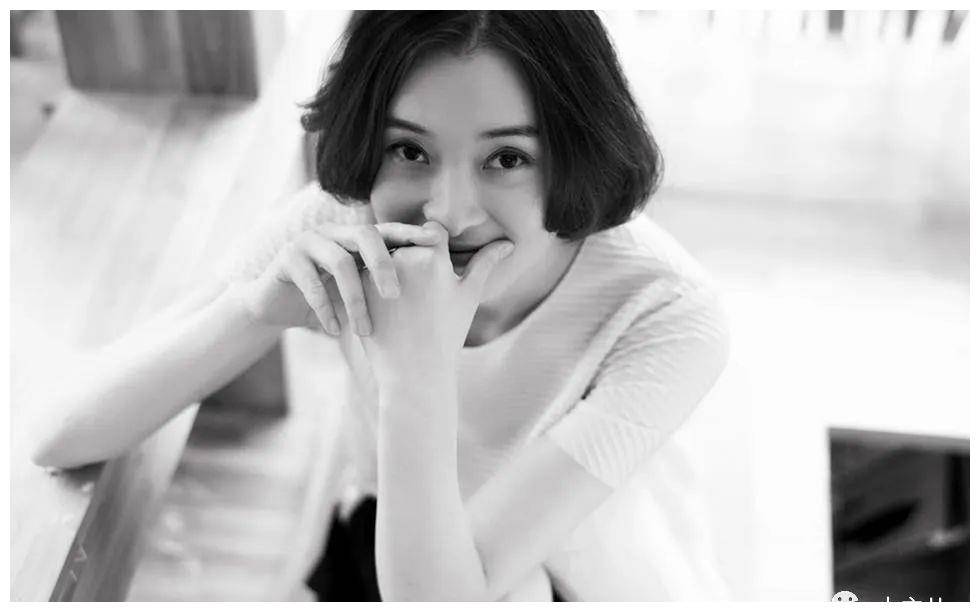 从杨昌济到秦琼,从和珅到黄佩玉,各种人物形象的饰演,他在剧中都能信