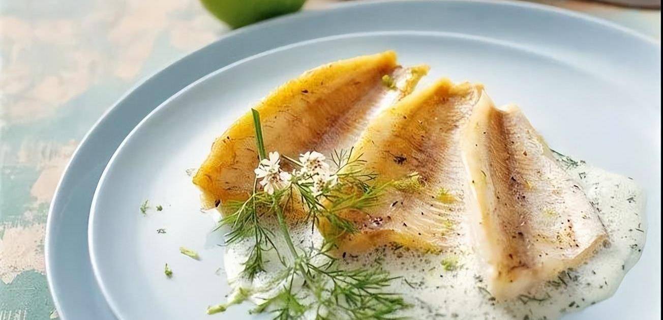 你不知道的世界特色美食-瑞士篇5 河鲈鱼片_湖泊_美味_传统