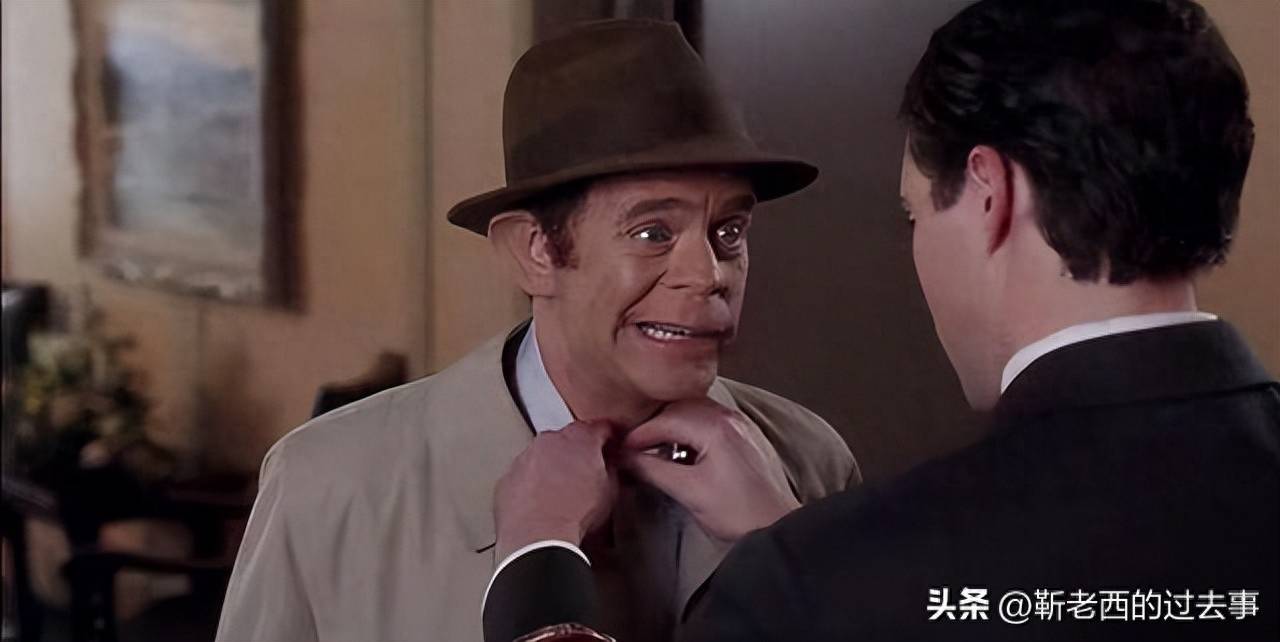 在电影中,当bill porter一次次遭遇拒绝时,观众可以感受到他内心的