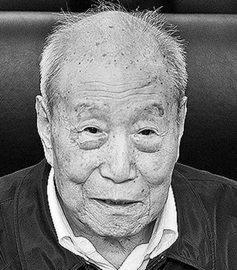 他曾担任黑龙江省委书记,如今已经102岁,仍在奉献余热_李力安_工作