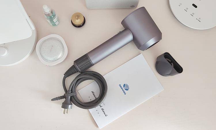 大宇温感高速吹风机:打造完美发型的必备神器