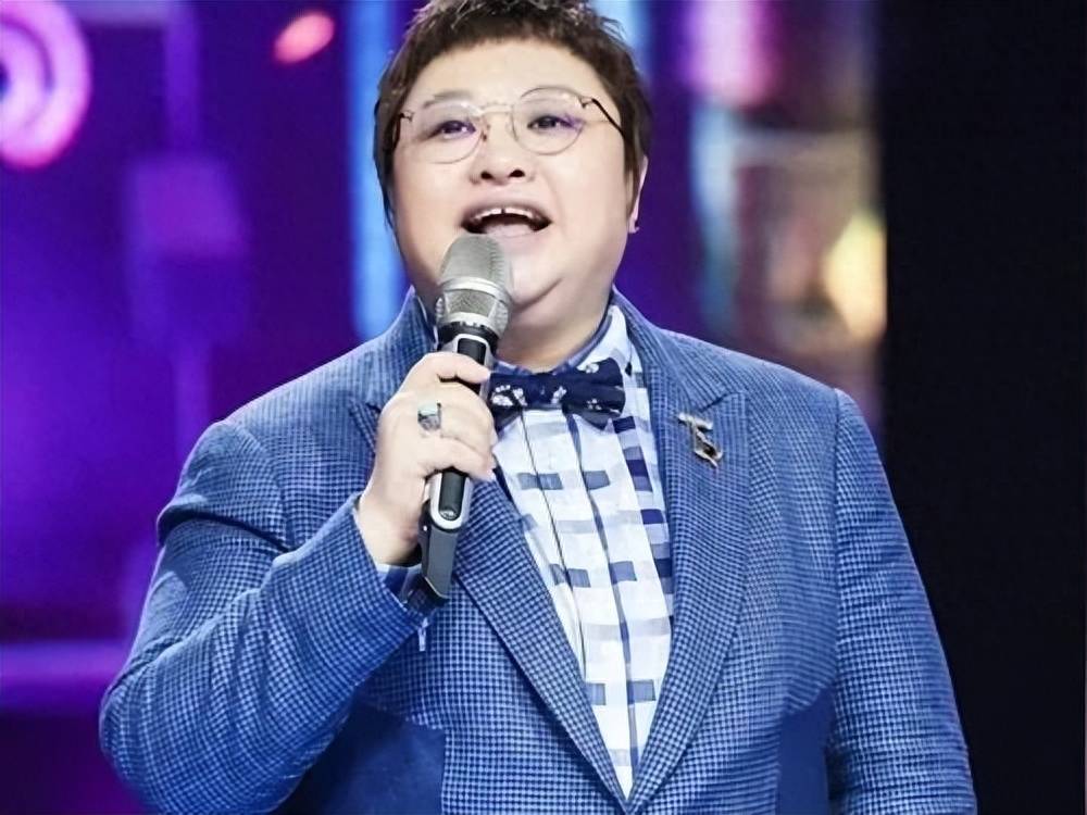 万万没想到,52岁的韩红,竟以这样的方式"塌房"了!_活动_爱心_地震