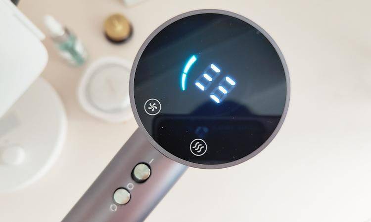 大宇温感高速吹风机:打造完美发型的必备神器