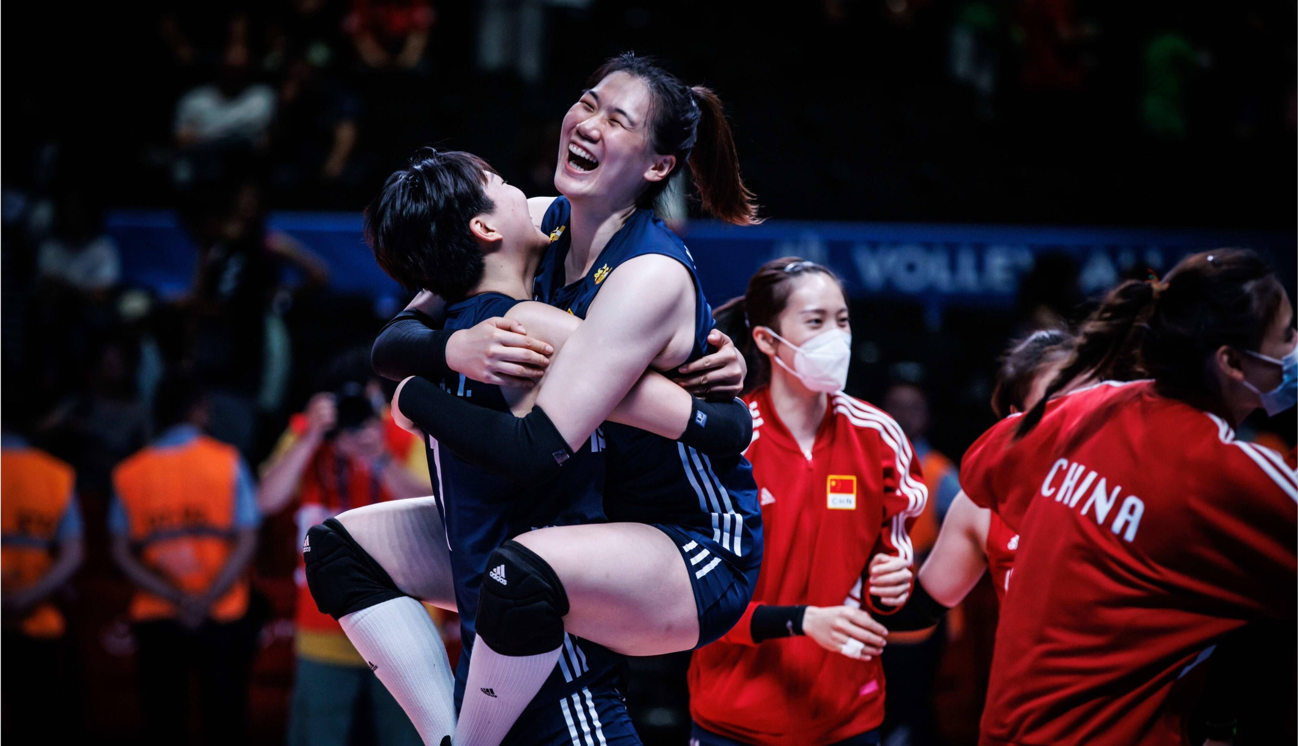 中国女排首发7仙女提前揭晓,丁霞确定出局,小朱婷被下放二队_吴梦洁