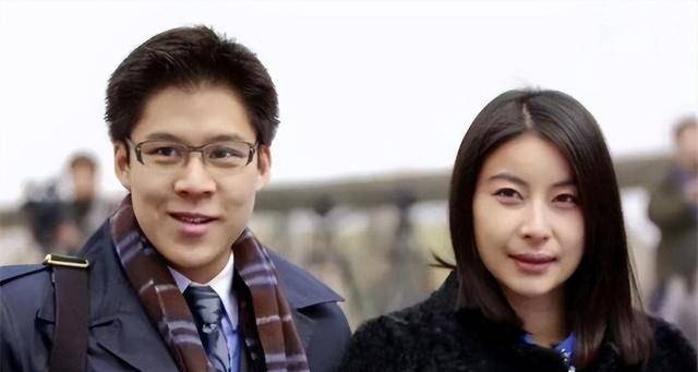 霍启刚八年追妻路,终于在32岁如愿以偿,婚后两人十分恩爱_郭晶晶_爱情