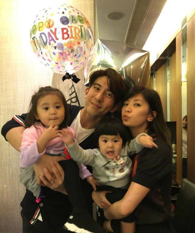 高圆圆40岁怀孕,贾静雯却结婚2次生了3个女儿,梧桐妹最大已14岁_工作