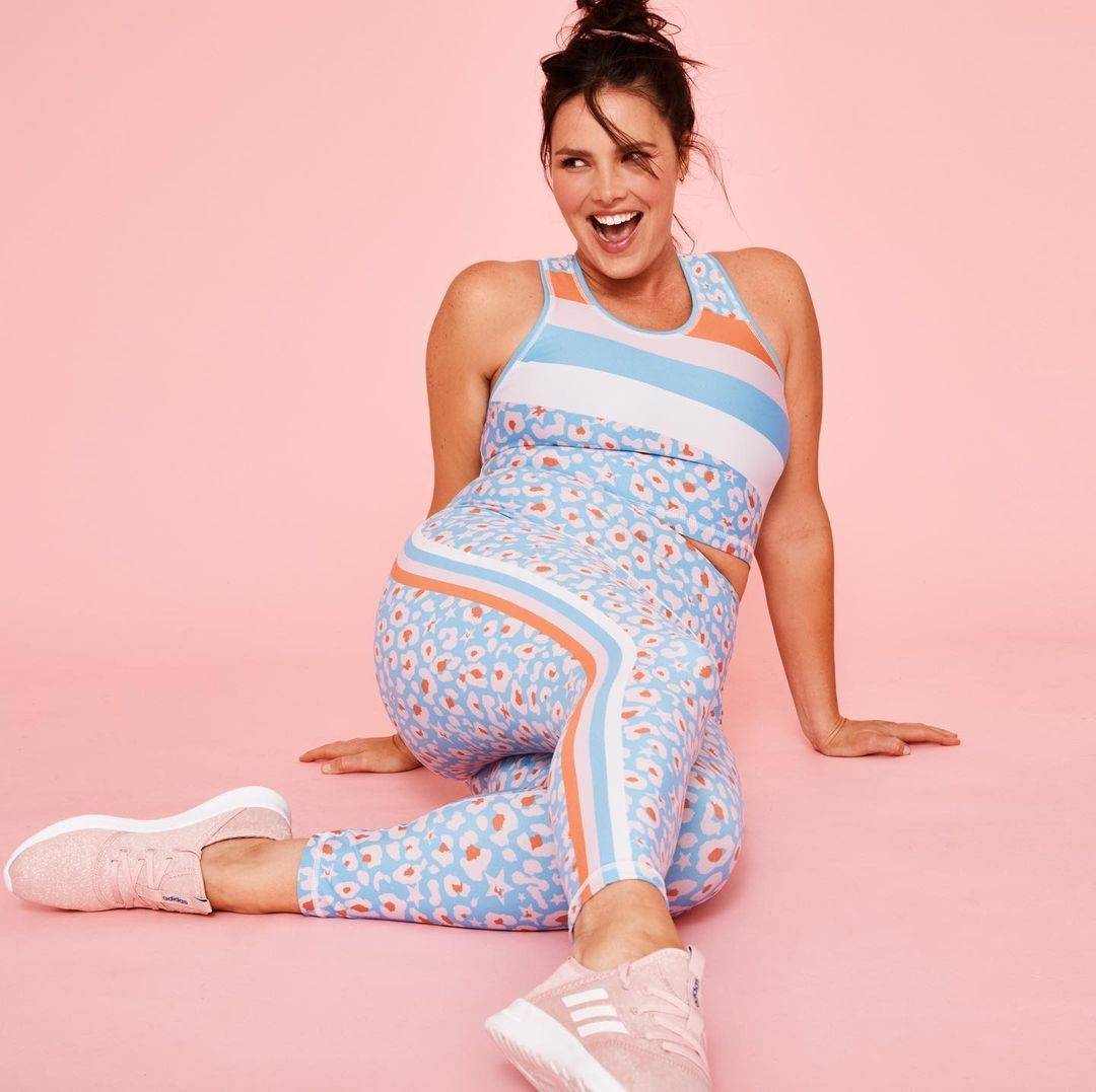 拥有迷人曲线的大码模特:candice huffine_坎迪斯·赫芬_时尚_生活