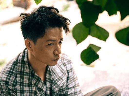 曾暗恋陶虹多年,三任绯闻女友全是美貌女星,段奕宏的爱情太精彩