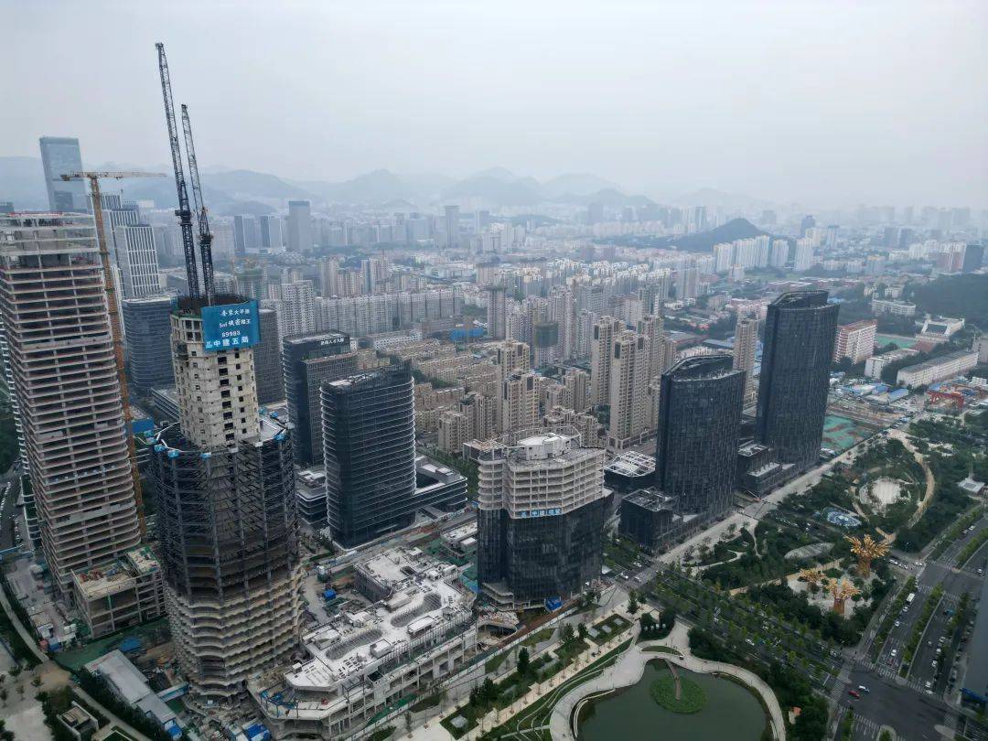 看看"五指山",华润大剧院建设进展_国际金融中心_施工_高度