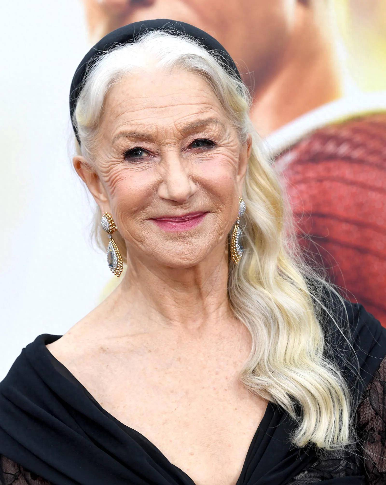 我认为不应该有任何美容规则:海伦·米伦谈长发,自信与红毯美_头发