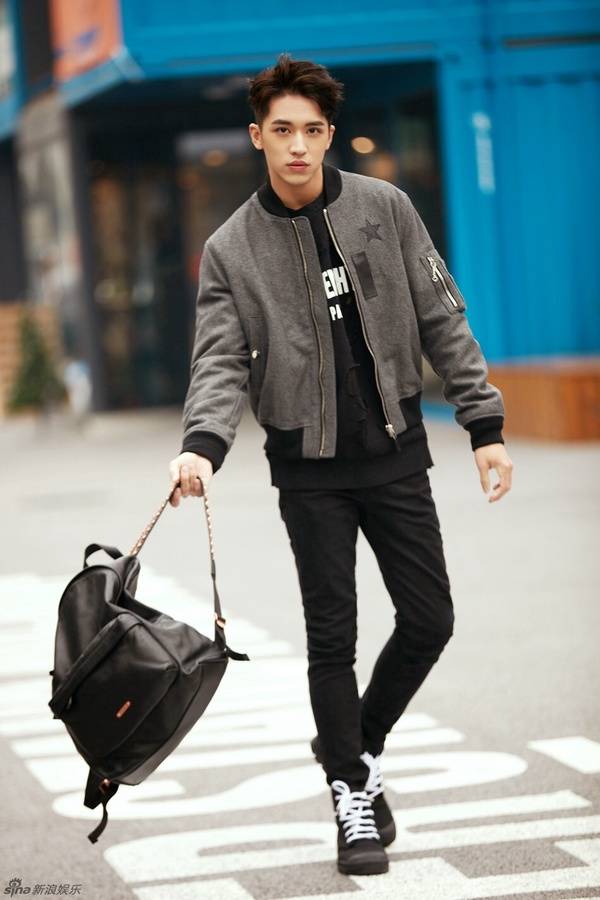 8位隐藏版长腿男神! 邓为183,徐开骋比王一博高好多,陈星旭腿太惊人