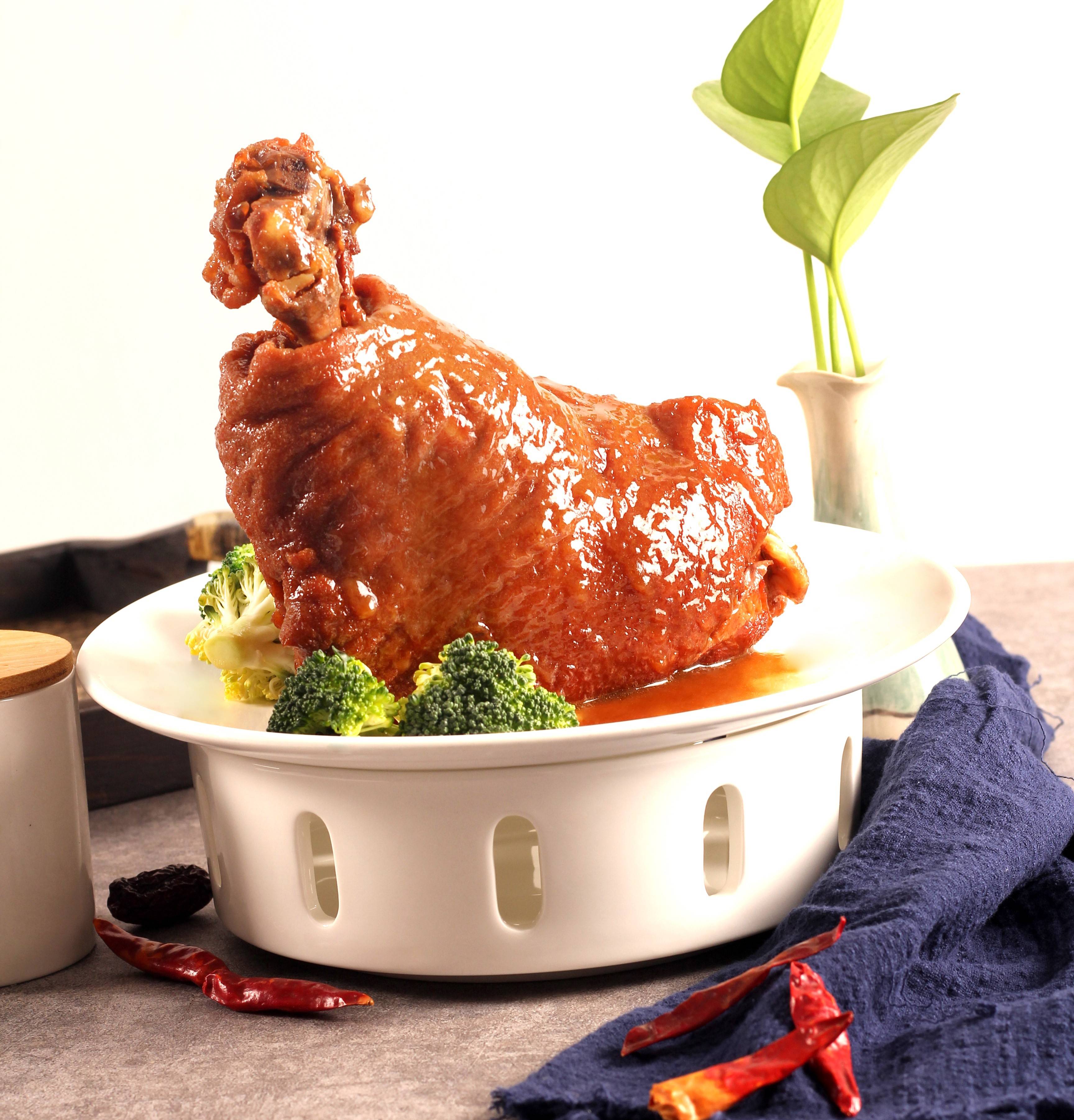 这道虎皮肘子,让你轻松享受美味_美食_步骤_道菜