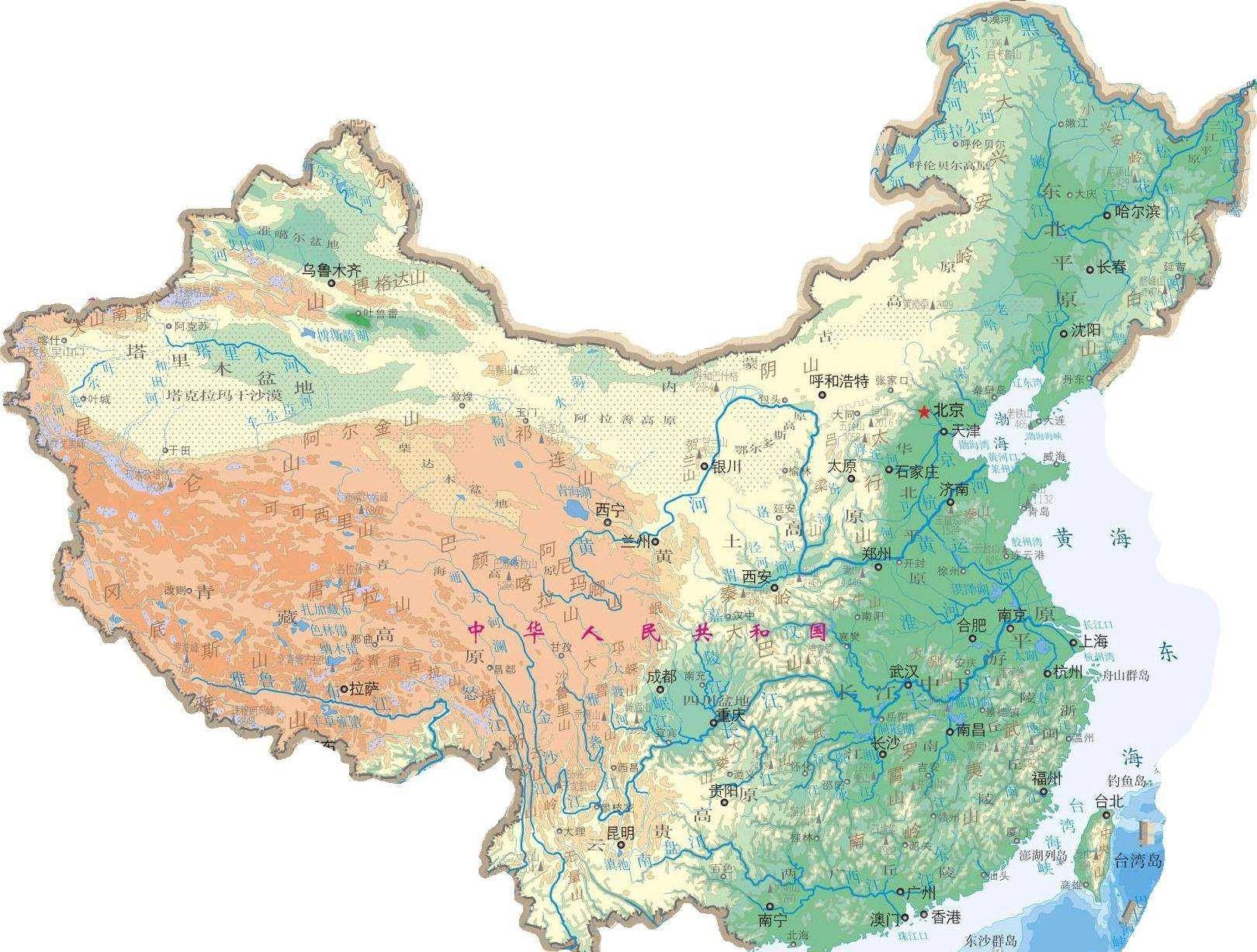 我们概念中的南方地图是这样的,看似是大量较为平坦的平原地形.