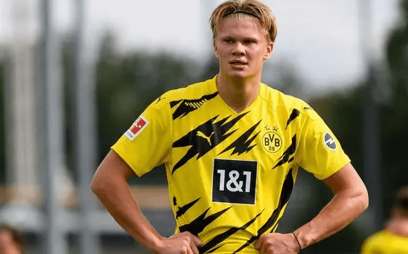 挪威年轻球星埃兰·哈兰德再次成为足球世界的焦点_欧足联_奖项_激励