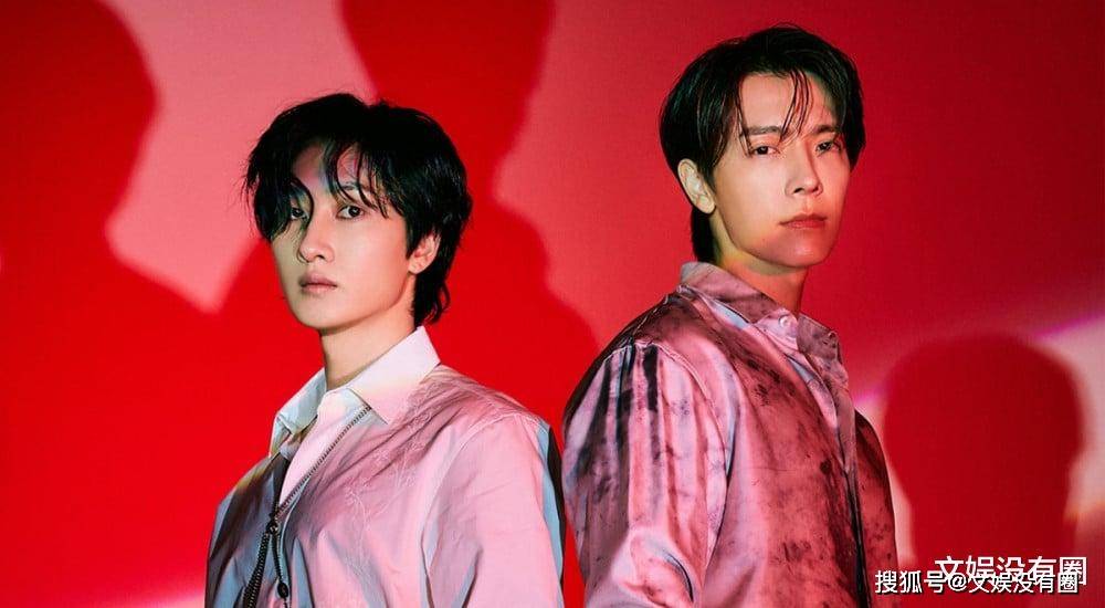 在此之前的8月31日,东海和银赫与sm娱乐公司的合约正式到期,虽然两人