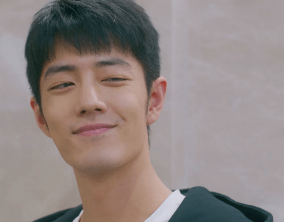 开播就打破近5年收视纪录,央视又打出一副王炸,这次换肖战火了_都市