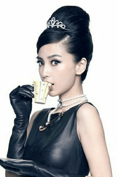 女星赫本妆造型:姐姐狡黠赵丽颖灵动,刘亦菲霸气吴昕惊艳_时尚_明星