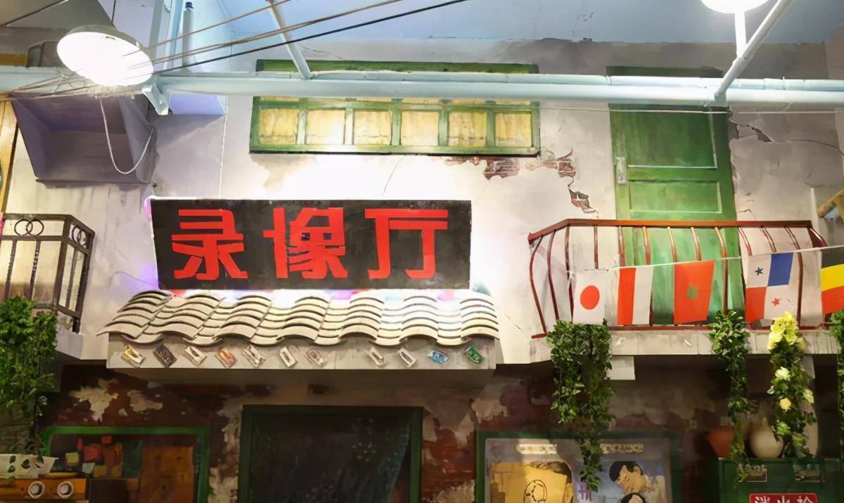 上个世纪八十年代,录像厅曾经火遍全国,后来为何又消失不见了?_片子_