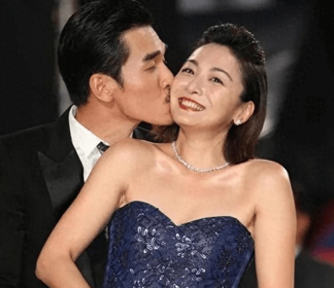 和杨子展交往期间,江祖平被郭子乾打伤,杨子展没有选择陪在她身边