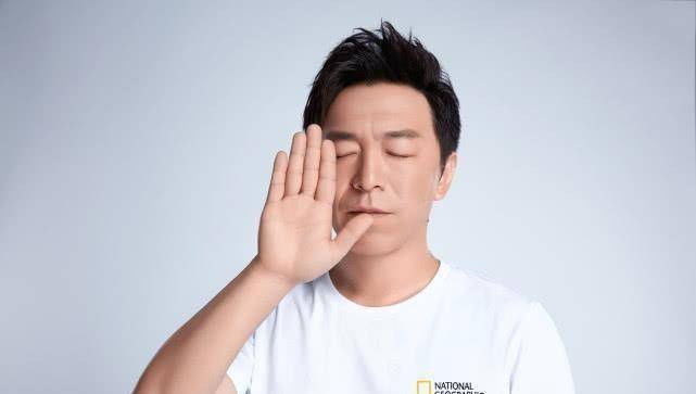 黄渤一掰扯,《奇葩说》满场"假洋鬼子"文化陋习原形毕露_battle_中国