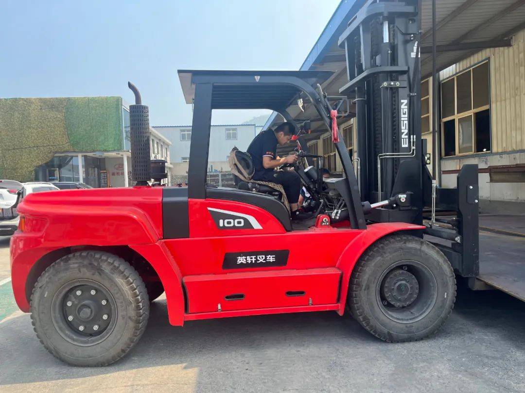 英轩叉车服务万里行——辽宁站!