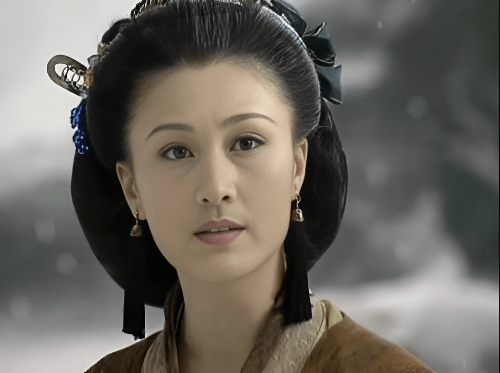 你看令狐冲输在哪里_少女_报仇_任盈盈