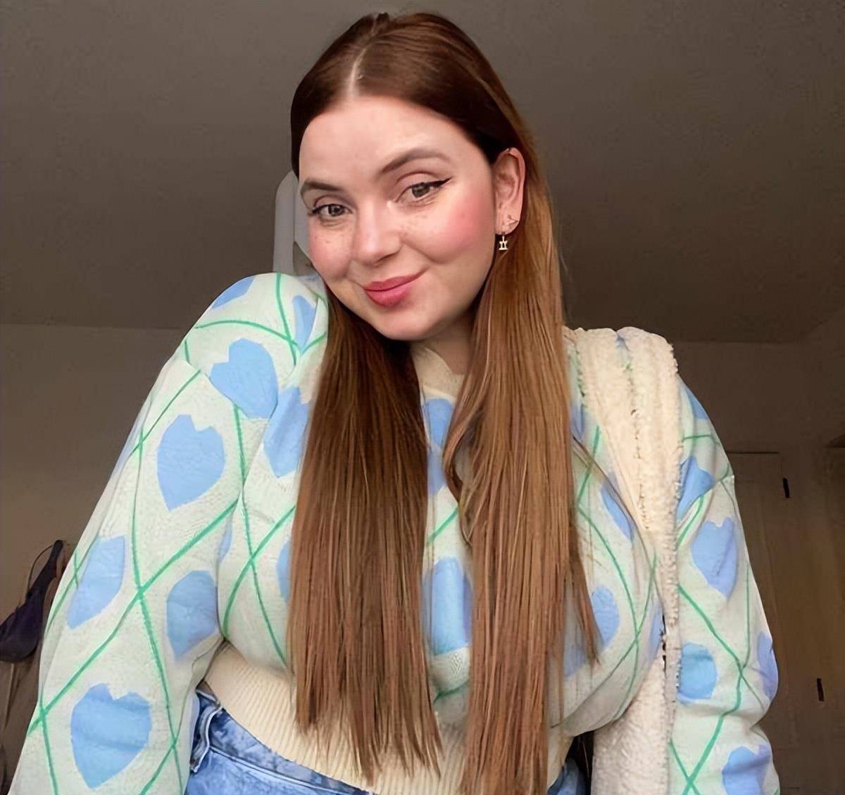 美国混血儿著名大码模特女演员拥有傲人身材_mafalda_fonseca_媒体