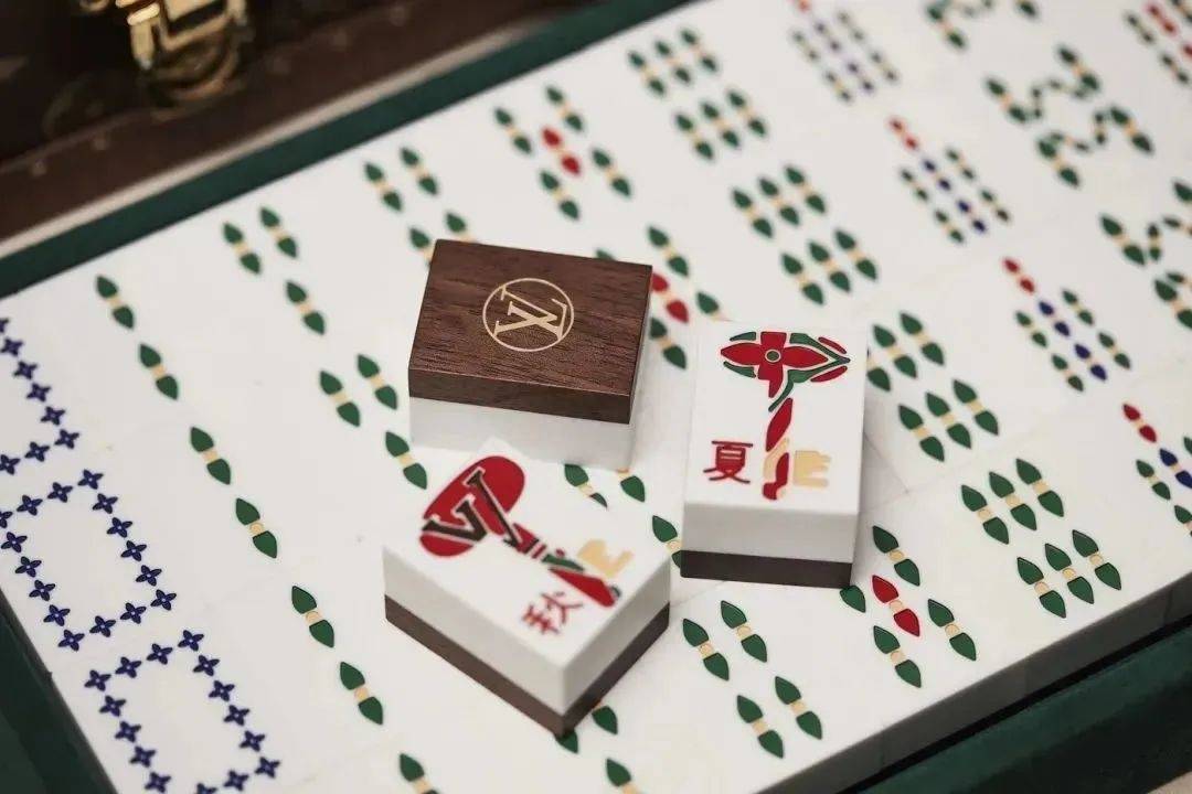 奔驰麻将创意十足,死死把握国民ip的流量密码_搜狐汽车_搜狐网