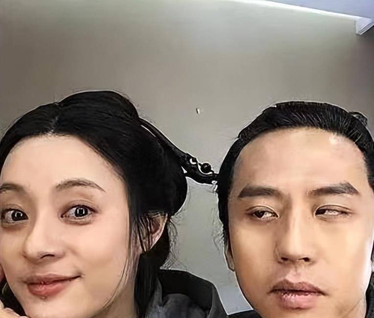 涉及多名明星明星,5位明星纳税超2亿_邓超_吴京_鹿晗