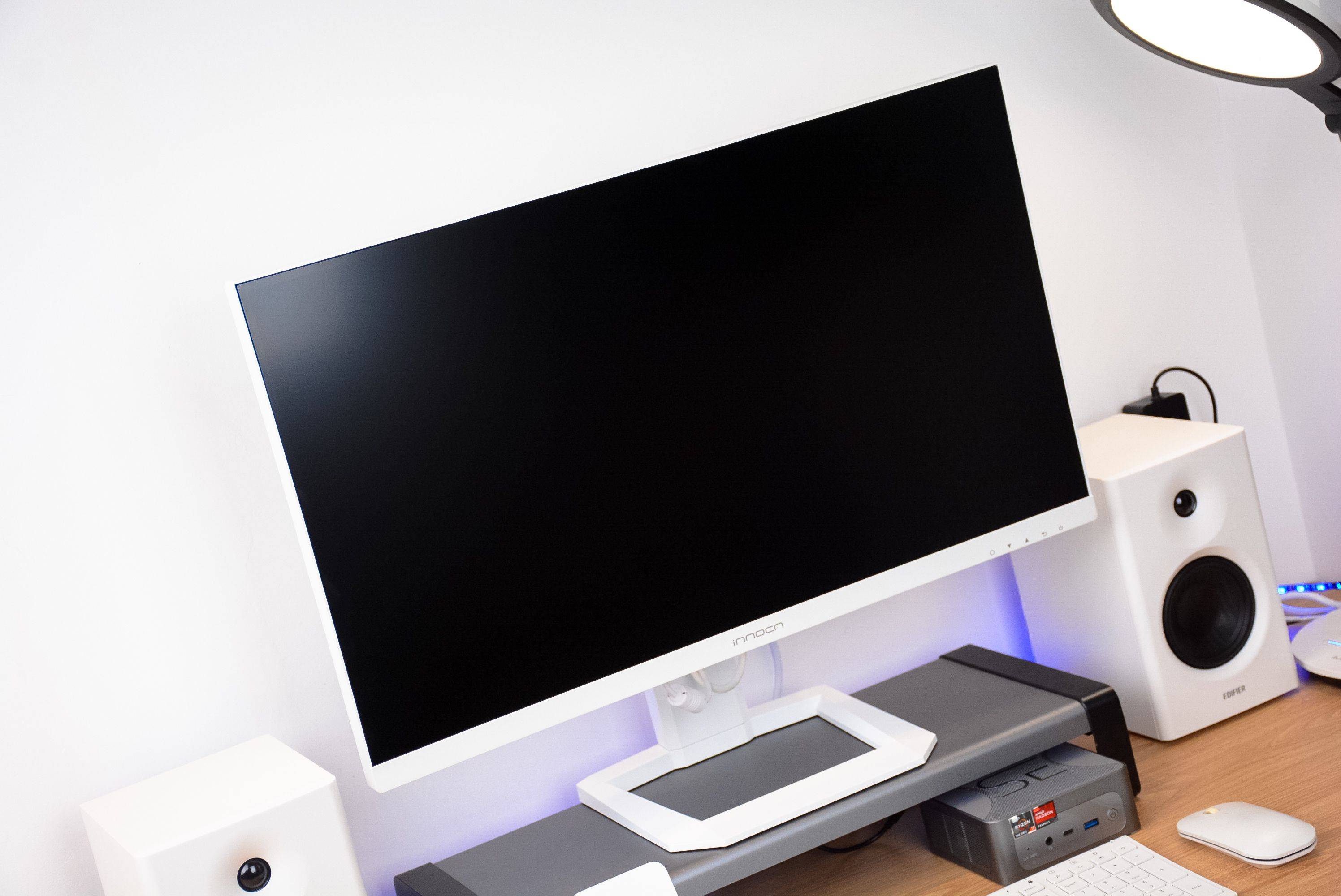 苹果macbook必备显示器:4k分辨率 mini led,联合创新美术显示器_屏幕