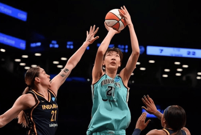 “女篮”中国篮协引争议：女篮两大王牌再度中途离队恐因此丢掉饭碗