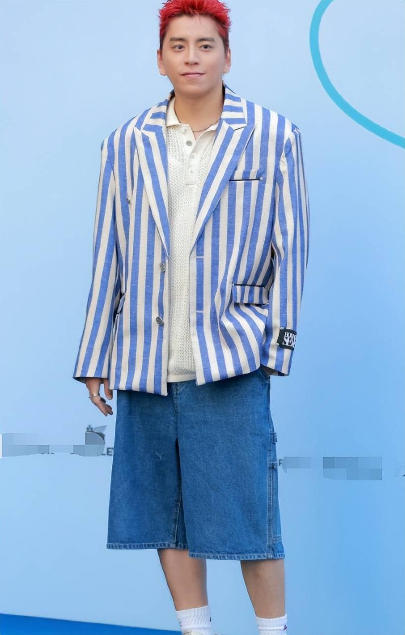 王大陆赴韩国时装周,脸肿体胖似烈火巨猿,网友:出国丢人,封杀_身材