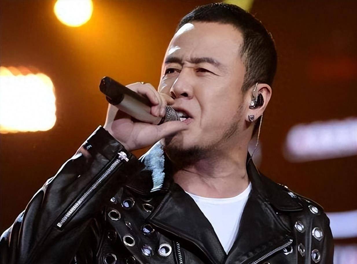 这一次谁都救不了杨坤,网友:狐狸尾巴终于露出来了!_音乐_刀郎_中国
