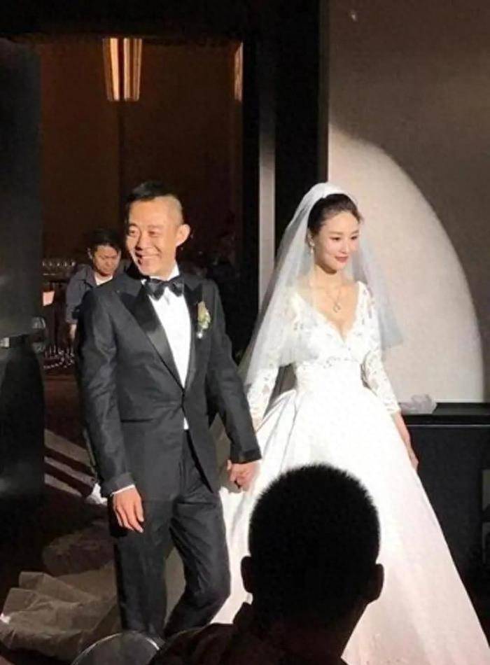 侯勇老婆王瑞怀孕图片