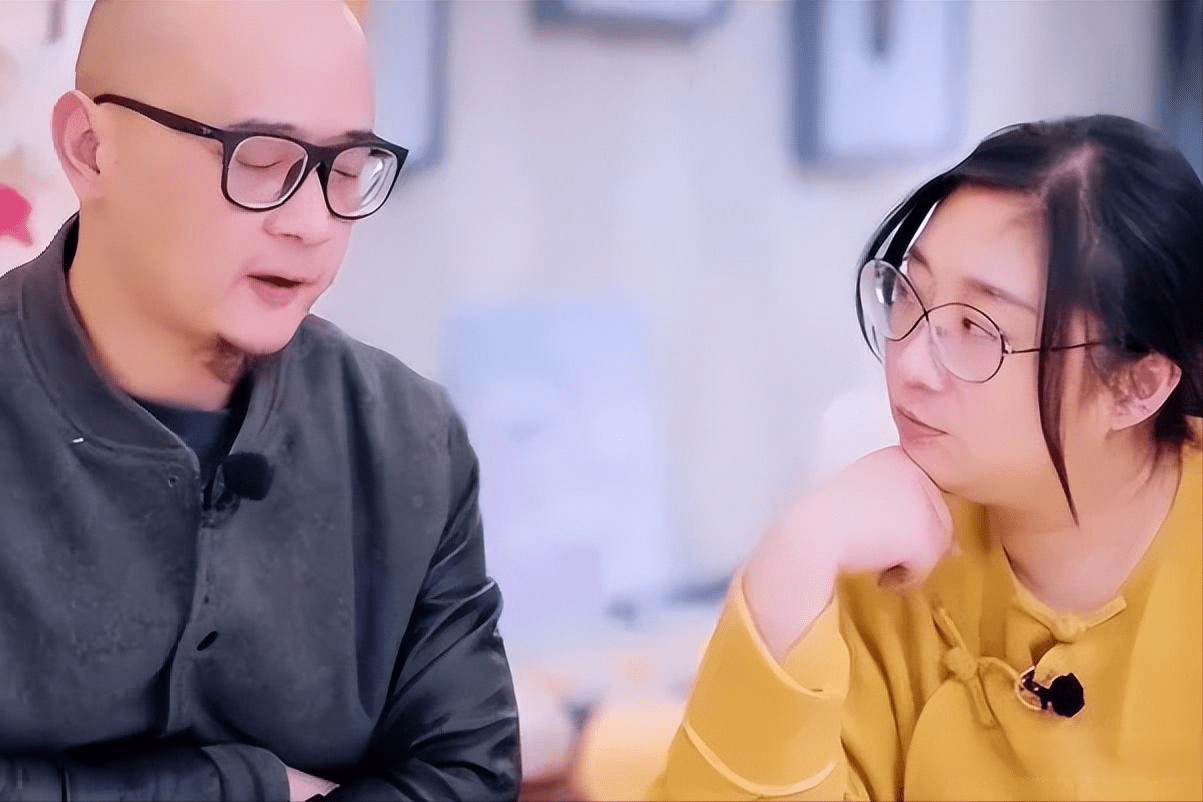 傅首尔的不留情面,直接扯下了"女强男弱"婚姻里,最后一丝体面_爱情