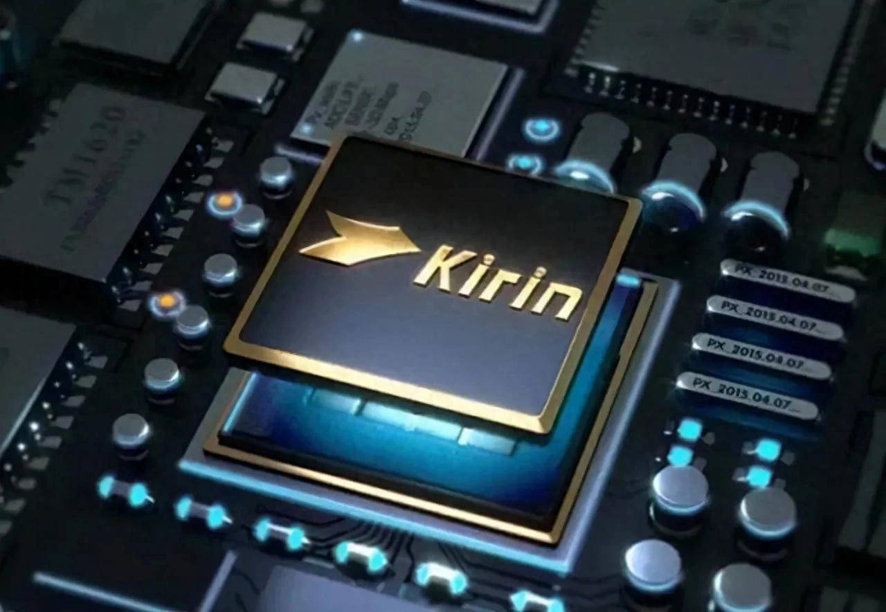 华为mate60pro 正式开售后,一个奇怪的现象出现了_用户_版本_方式