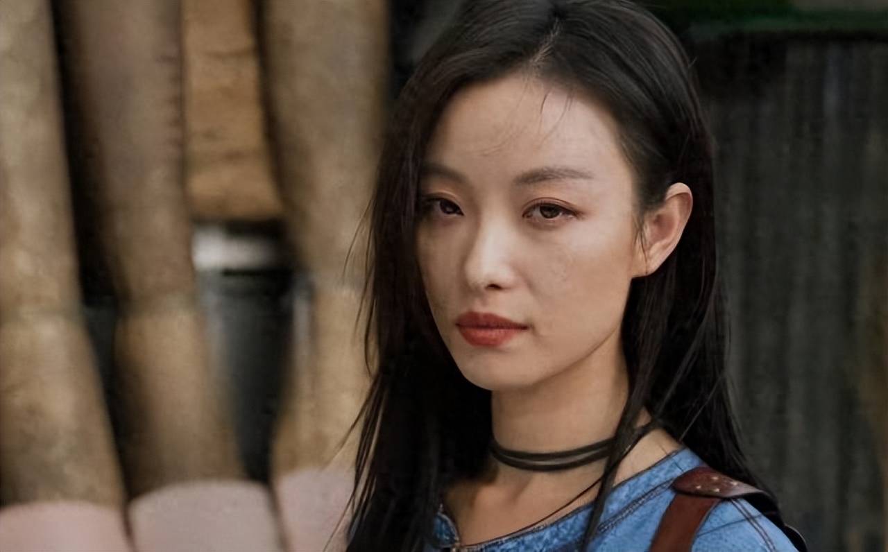 倪妮成娱乐圈清流,靠作品赢得地位,新剧《西出玉门》备受瞩目_观众