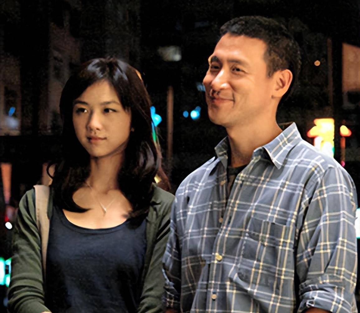 梁朝伟荣获"终身成就奖",网友不但没有恭喜,反而为汤唯鸣感到惋惜