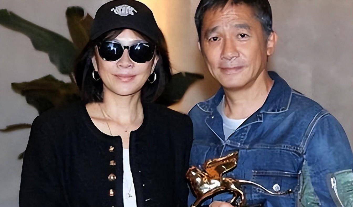 61岁梁朝伟首谈"私生子"刘嘉玲:没想到这一天会到来_程潇_中国香港