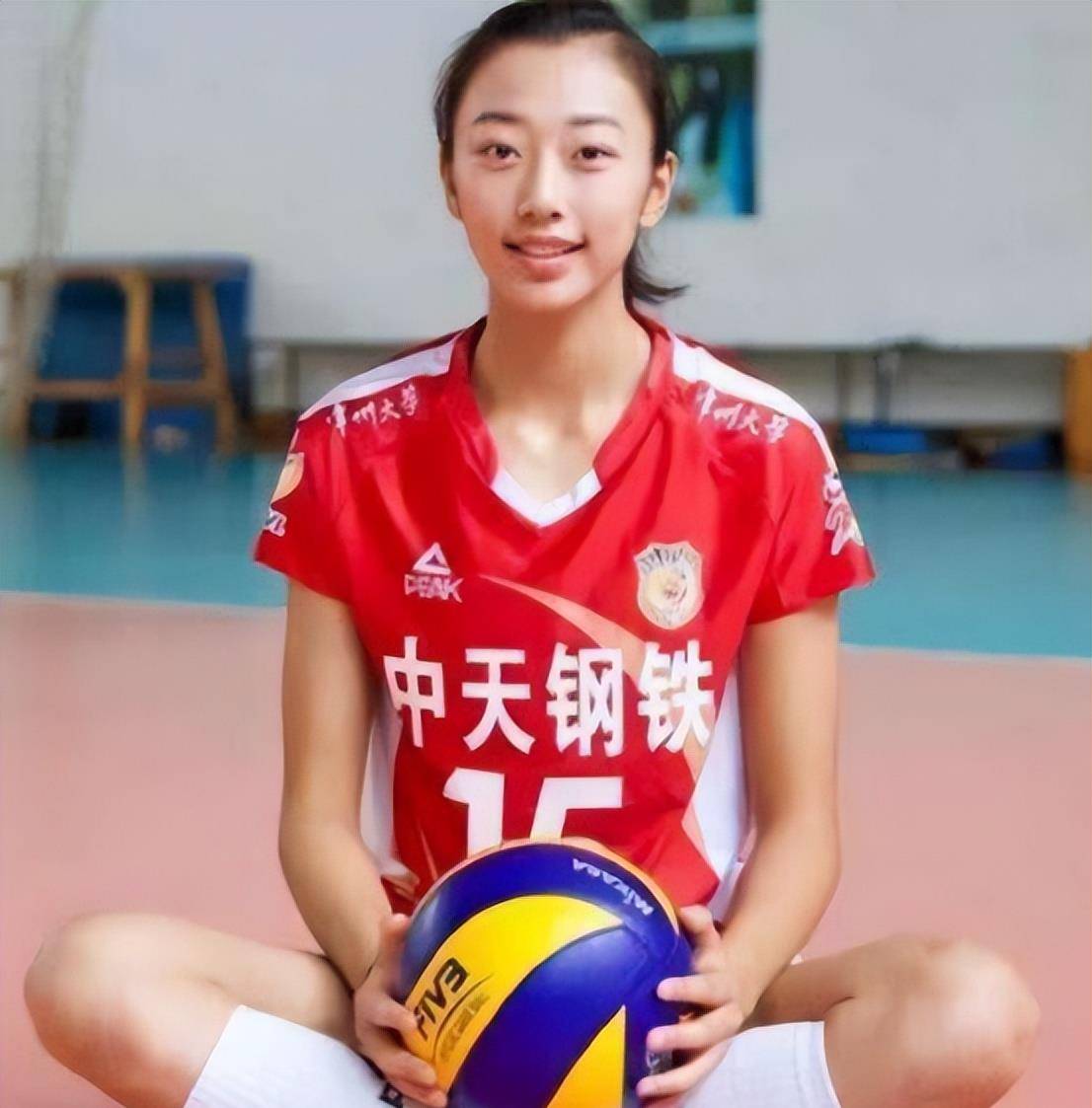 体育孙燕:最高的二传手,年龄优势明显,能成为地方队主力二传?