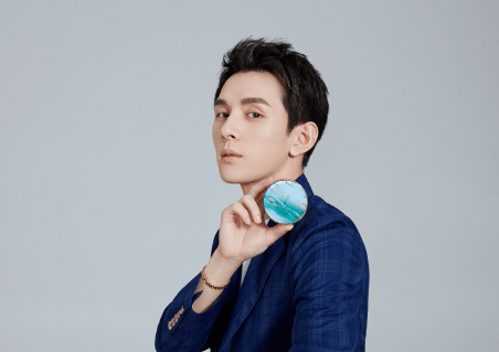 李佳琦的瓜,有点大._直播_工作_网友