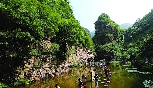 常州三圣寺僧人暴力阻碍执法,反应了现代人的觉悟之难_普通人_人生