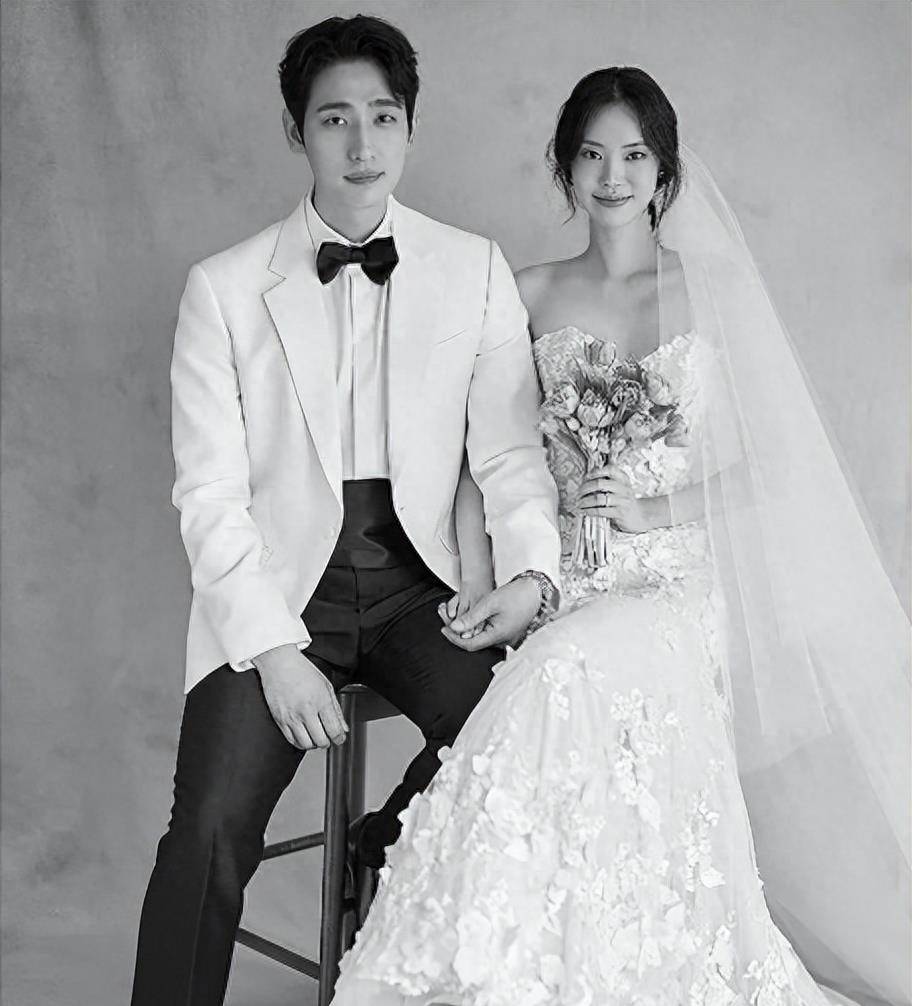 韩国尹博结婚图片