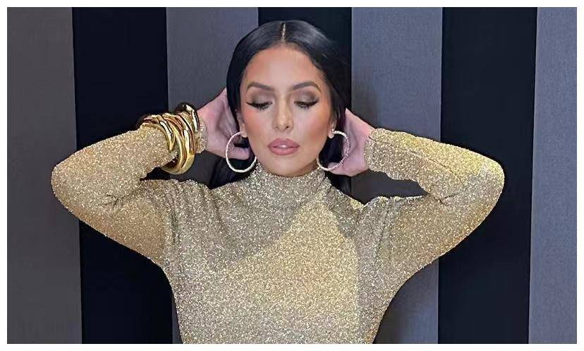 科比的妻子瓦妮莎在社交平台上观看了德约科维奇的演讲,转发了相关