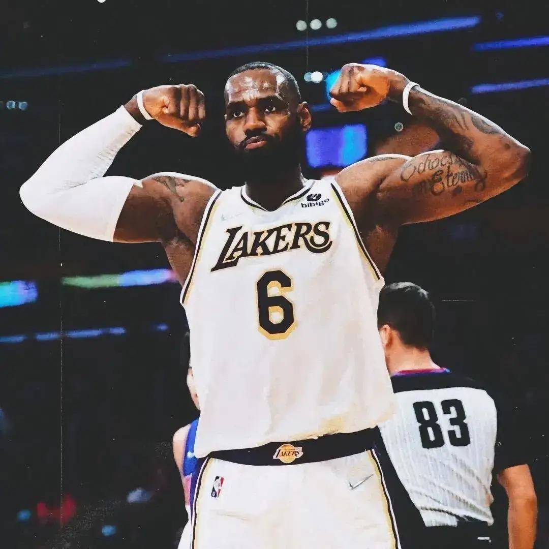 约翰逊:黑詹姆斯的人基本上都不懂篮球,缺少独立思考只会人云亦云!