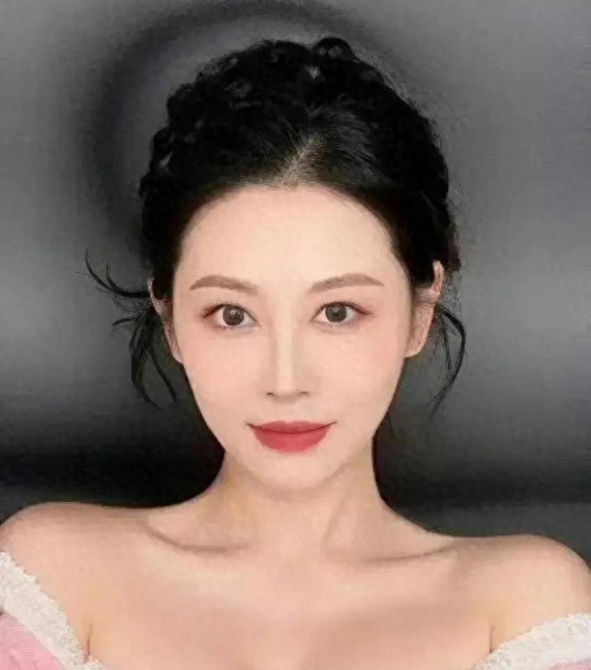 刘夏桃色事情彻底火了!嫪毐成关键词_事件_社交_媒体