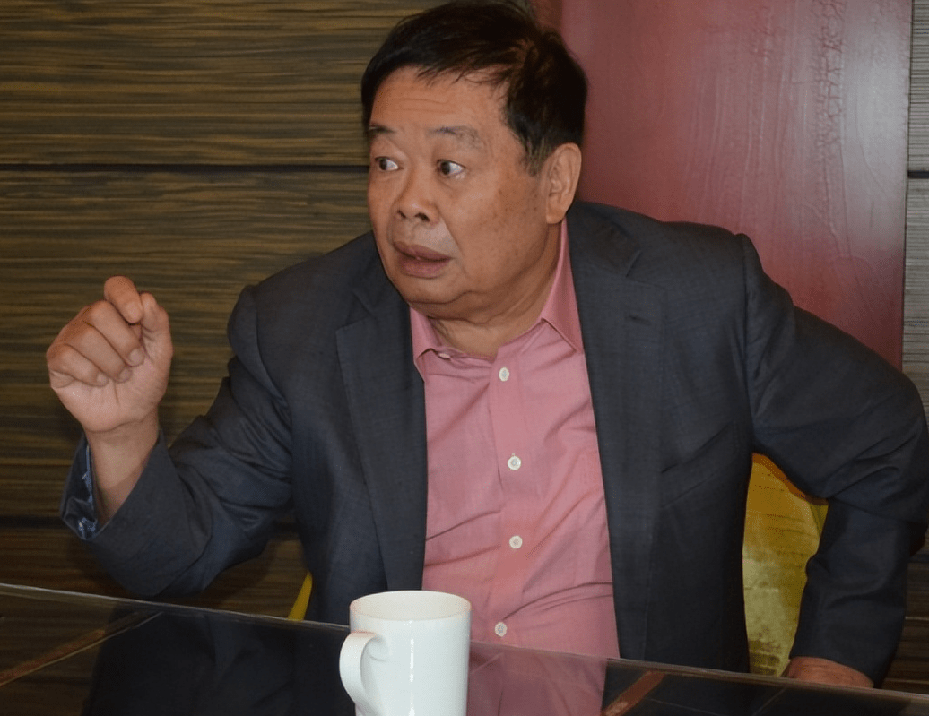 信义光能,信义能源,信义储电,哪怕是在玻璃市场,李贤义跟曹德旺也不一