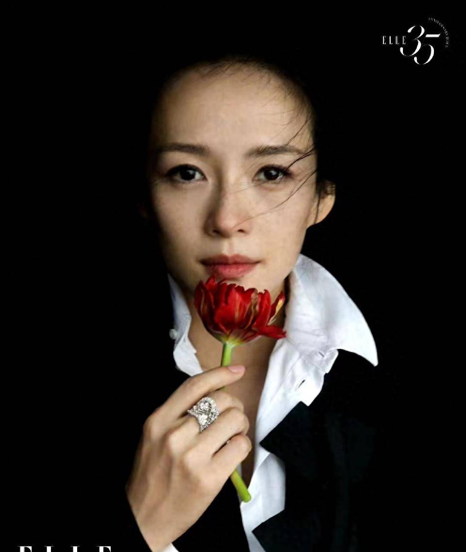 44岁章子怡新大片美貌封神!