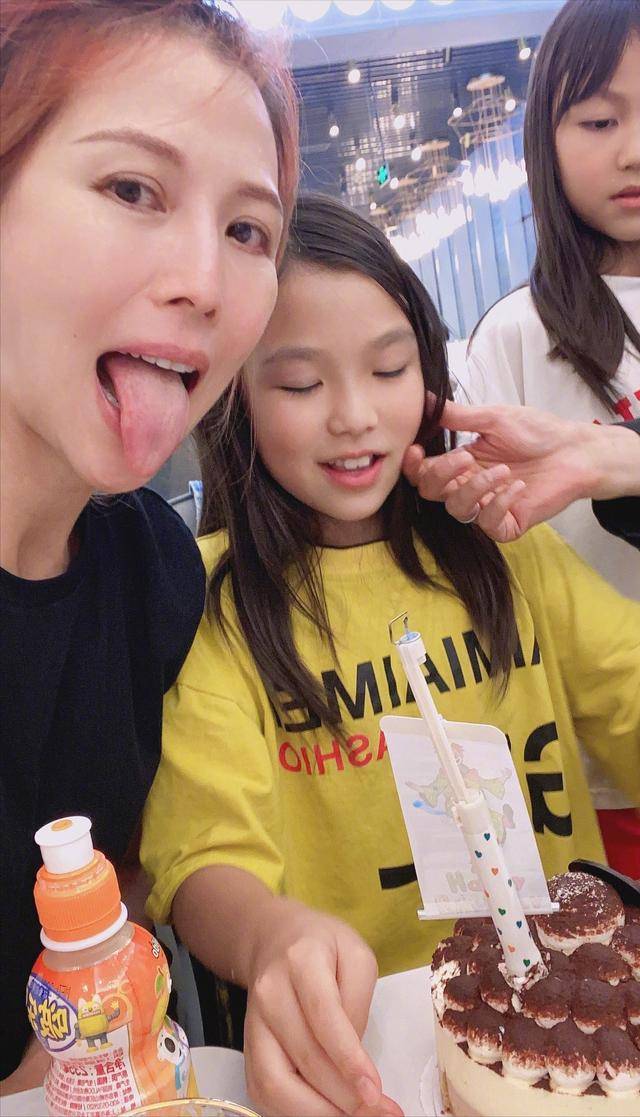 张楚儿_张晋_气质