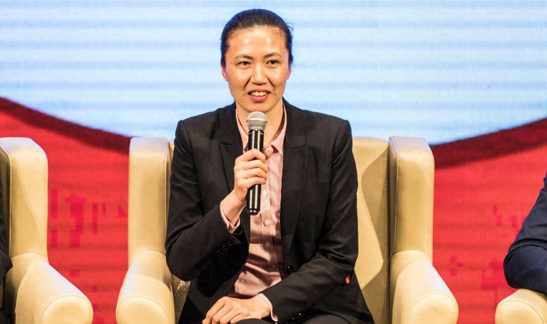 中国女排功勋周苏红以完美姿态转型,44岁称职新岗位,蔡斌也惊艳_教练